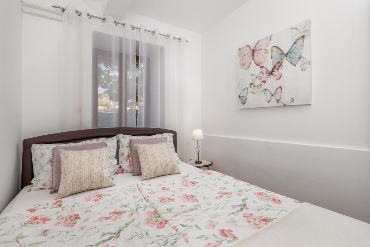 Apartment Carmen Matulji Bagian luar foto