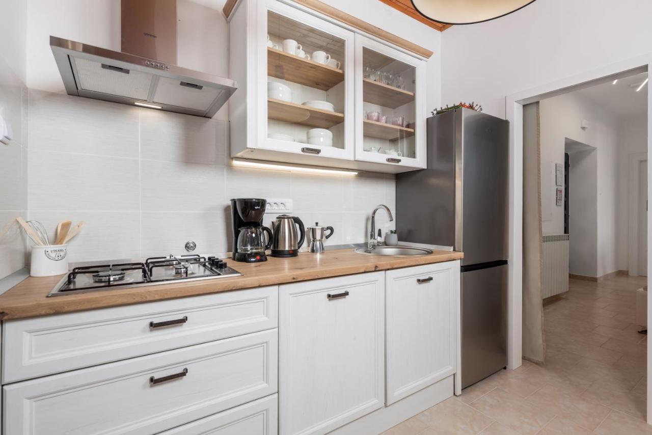 Apartment Carmen Matulji Bagian luar foto