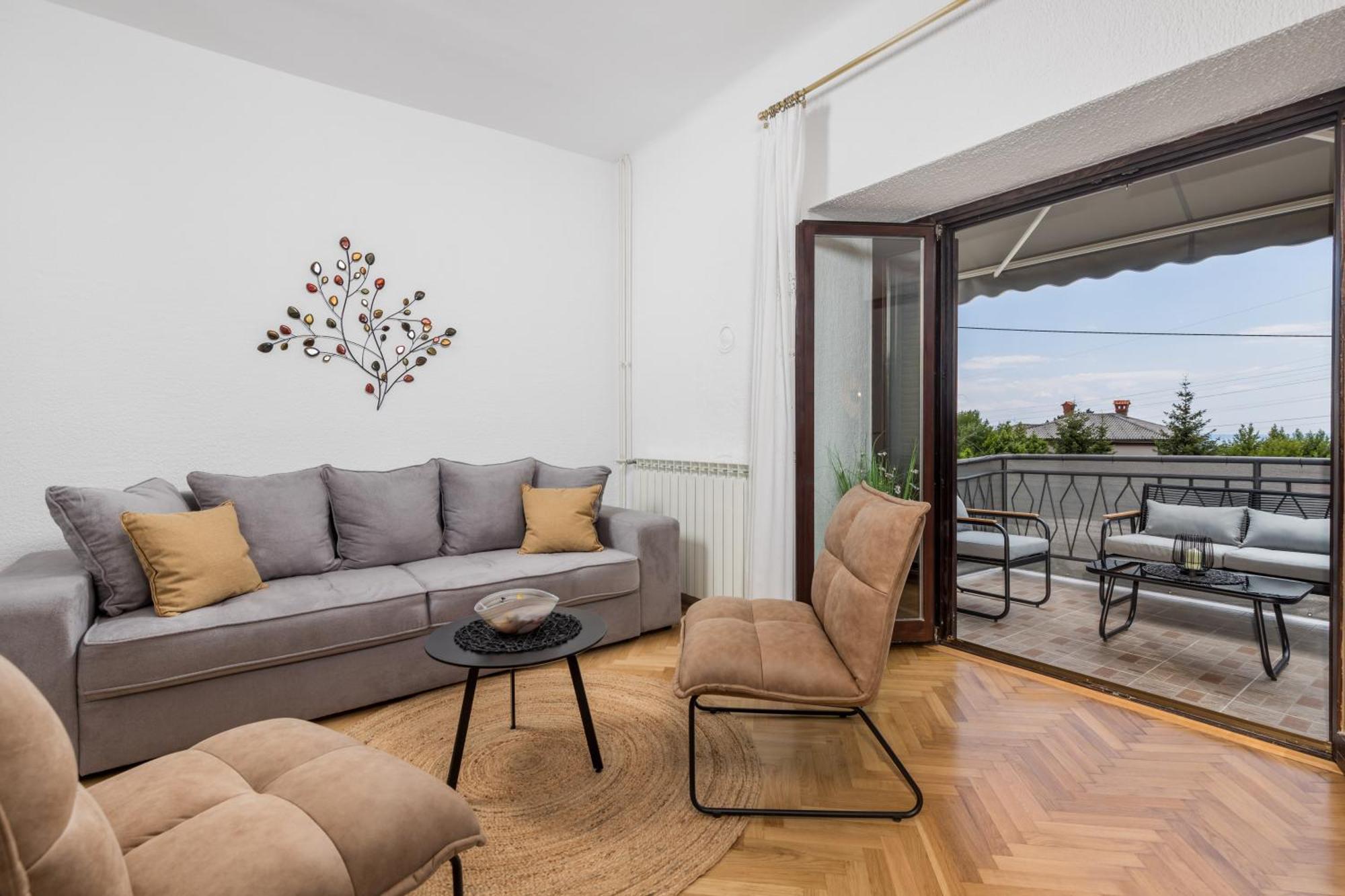 Apartment Carmen Matulji Bagian luar foto